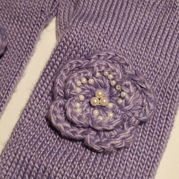 Gloves - Picture 5 of 5